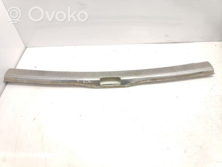 Volkswagen PASSAT B5 Trunk/boot sill cover protection J89863459G