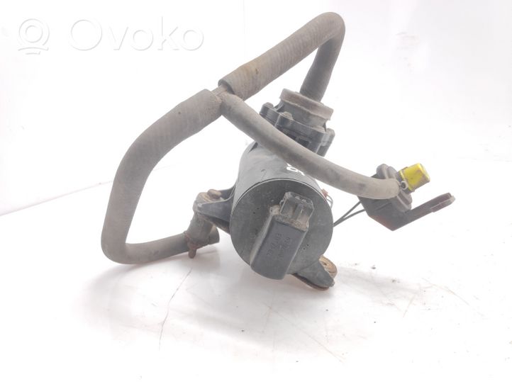 Volvo S40, V40 Vacuum pump 30884457