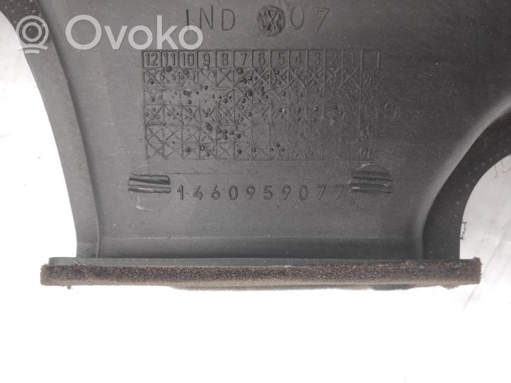 Fiat Scudo Kojelaudan tuuletussuuttimen suojalista 1460959077