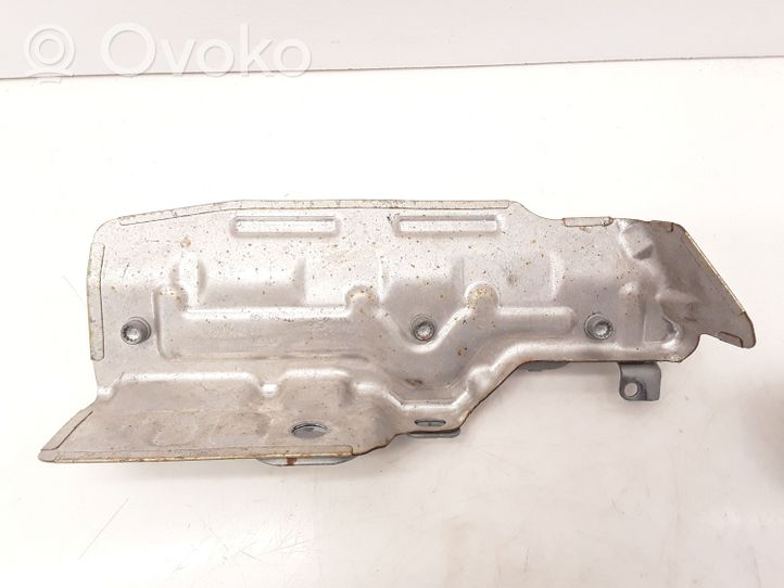 Audi Q3 8U Pakokaasulämmön lämpökilpi 06K145326A