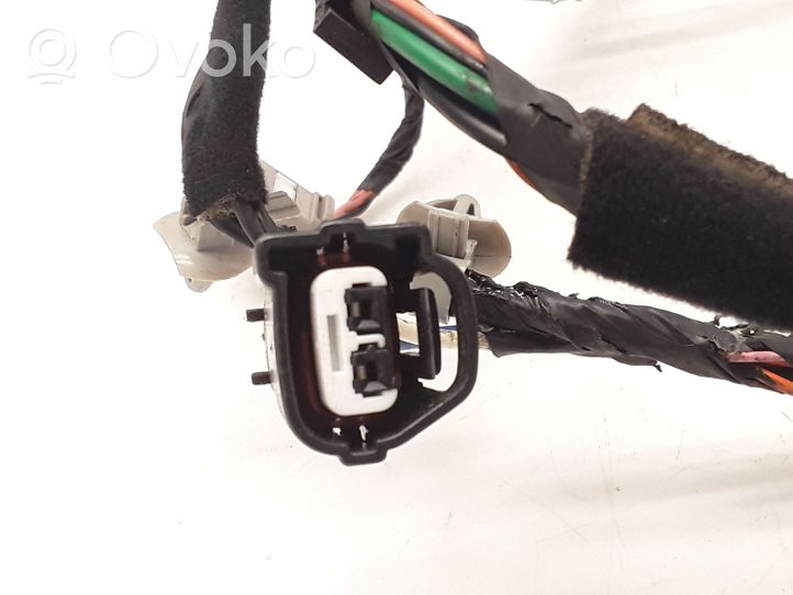 KIA Carnival Cableado de puerta delantera 916104D091