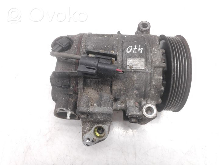 Jaguar XJ X350 Ilmastointilaitteen kompressorin pumppu (A/C) 6W9319D629AB