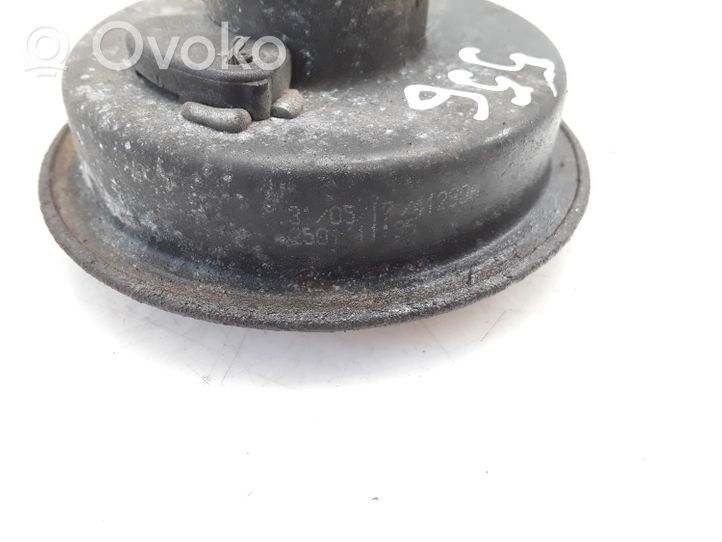 Toyota Corolla E120 E130 Horn signal 0020043