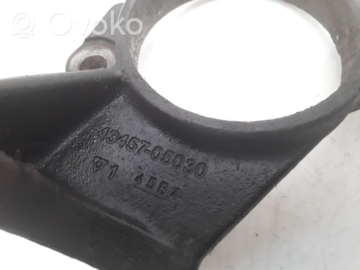 Toyota Corolla E120 E130 Pusašio pakabinamo guolio kronšteinas 4345705030