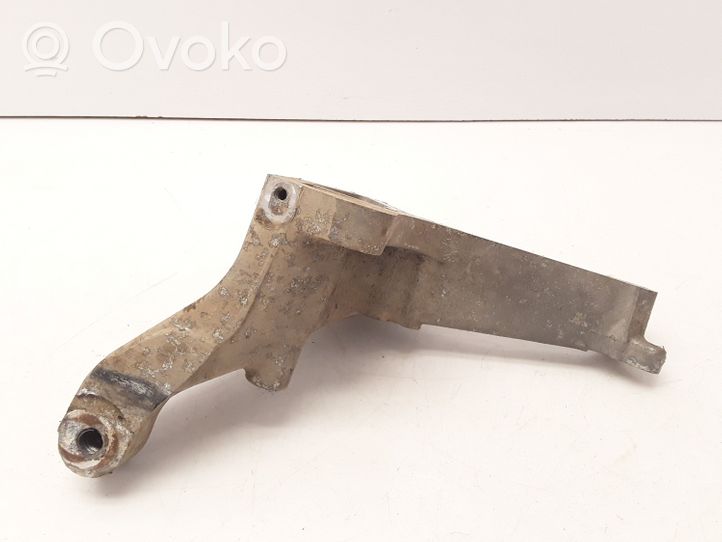 Honda Legend III KA9 Engine mounting bracket 