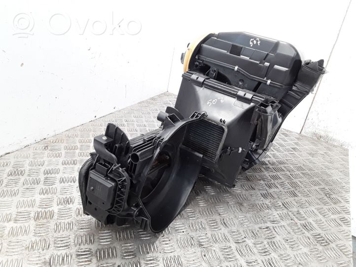 Seat Ibiza III (6L) Interior heater climate box assembly housing 6Q0819422B