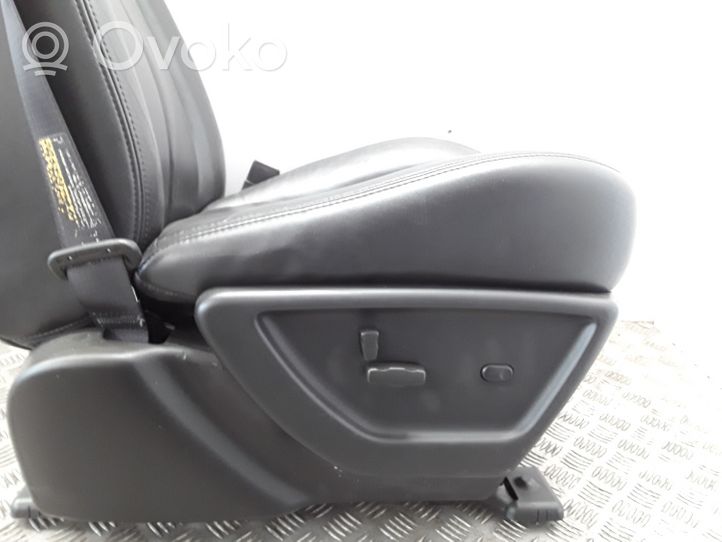 Saab 9-7X Fotel przedni pasażera 050728