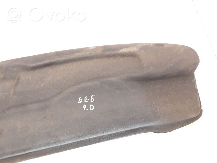 Saab 9-7X Rivestimento paraspruzzi passaruota anteriore 15857192