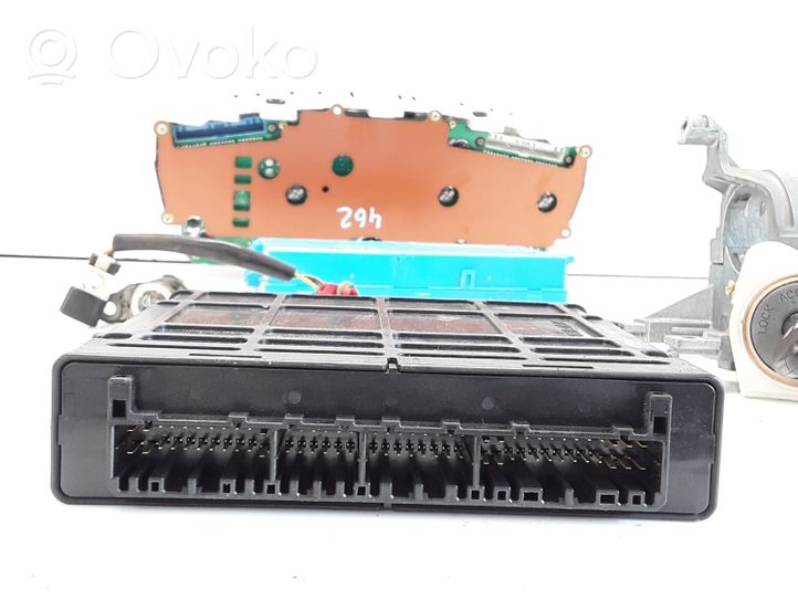 Mitsubishi Lancer Komputer / Sterownik ECU i komplet kluczy MN132618