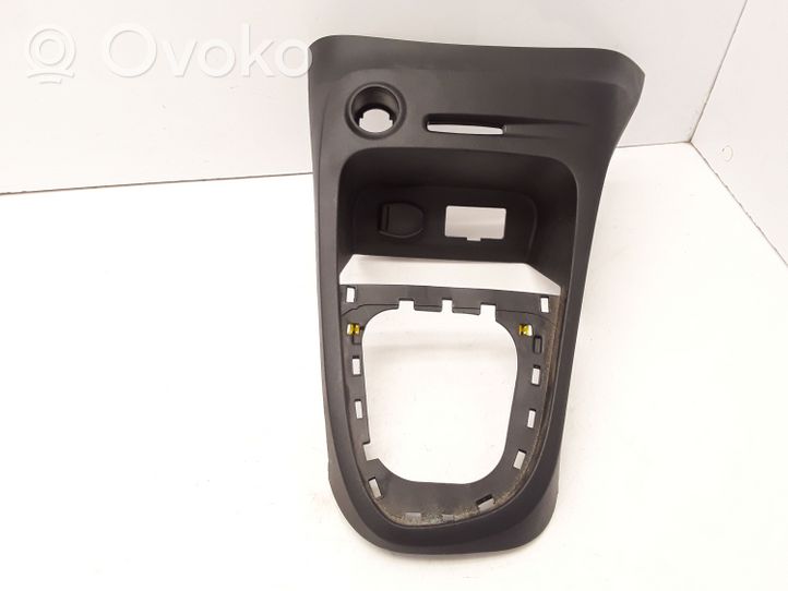 Renault Captur Gear shifter surround trim plastic 969129343R