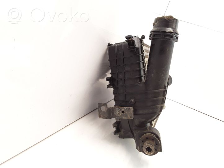 Renault Captur Chłodnica powietrza doładowującego / Intercooler 144961381R