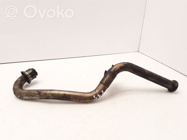 Peugeot 307 Tuyau de raccordement solide EGR 9643941380