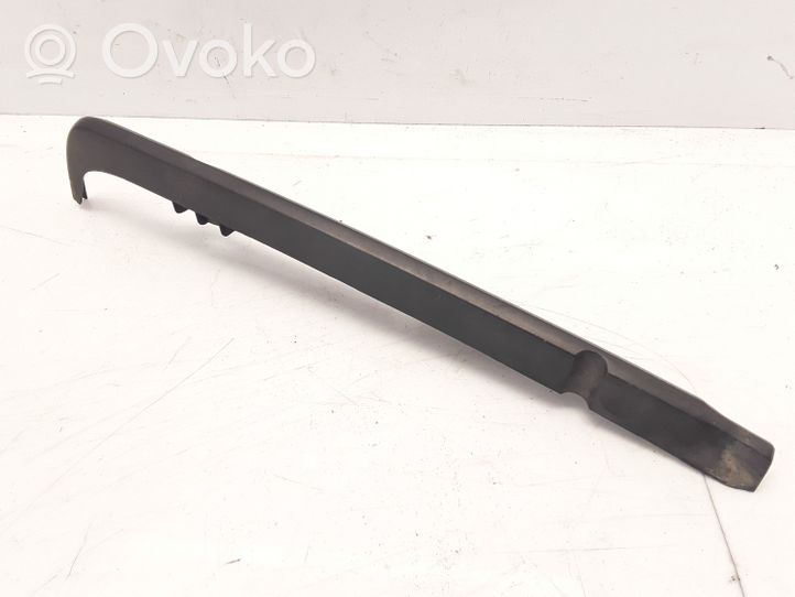 Volkswagen Santana Grille calandre supérieure de pare-chocs avant 321853655D