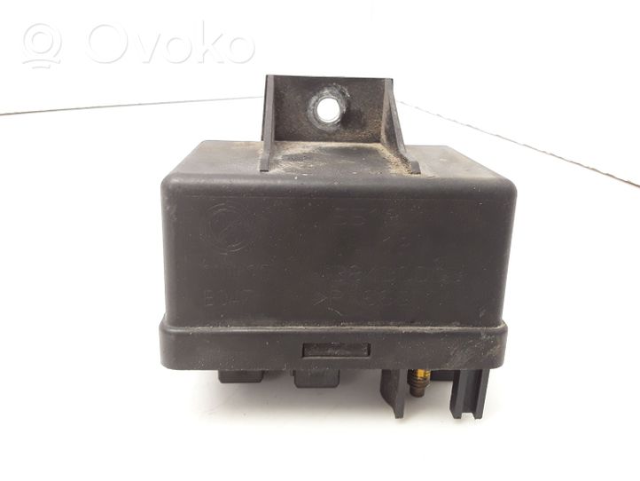 Fiat Croma Žvakių pakaitinimo rėlė 55193073