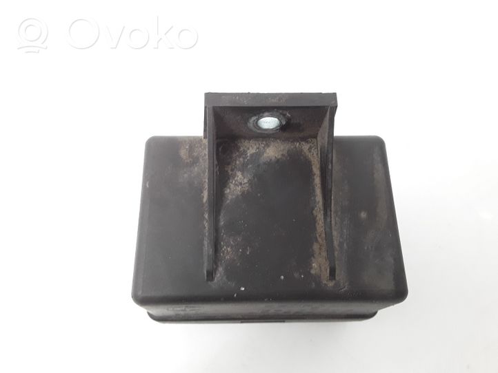 Fiat Croma Žvakių pakaitinimo rėlė 55193073