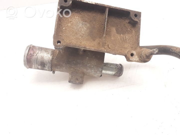 Ford Maverick Termostato/alloggiamento del termostato 3S4G8K556