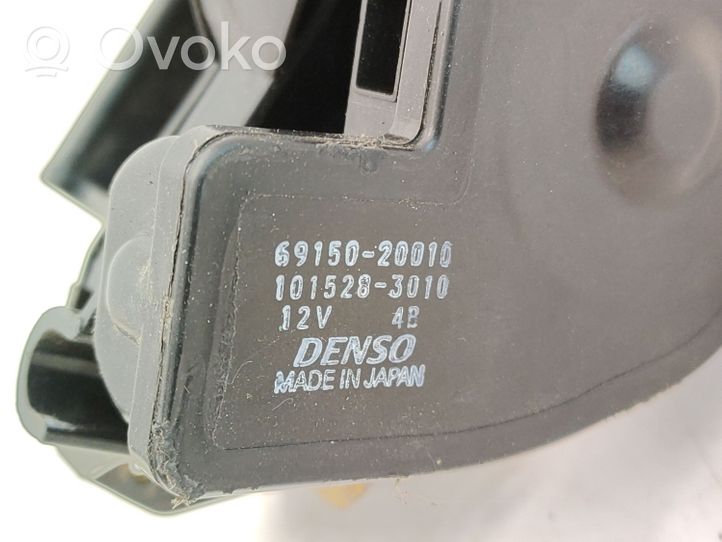 Toyota Celica T230 Atidarymo rankenėlė galinio dangčio (išorinė) 6915020010