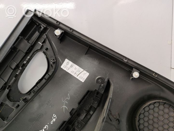 Nissan Qashqai Takaoven verhoilu 829224EA1A