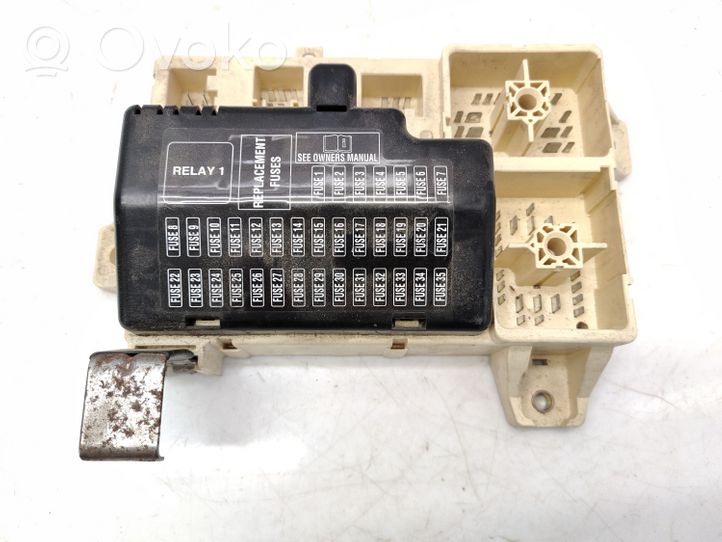 Jaguar S-Type Module de fusibles 4P8T14A67A