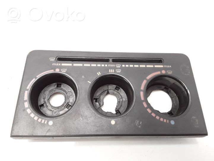 Mercedes-Benz W123 Console centrale, commande chauffage/clim 