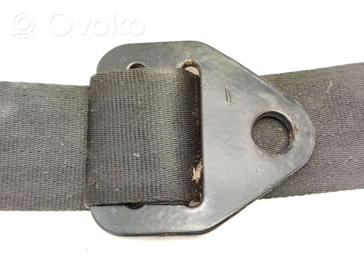 Volkswagen Polo II 86C 2F Boucle de ceinture de sécurité arrière 1565016