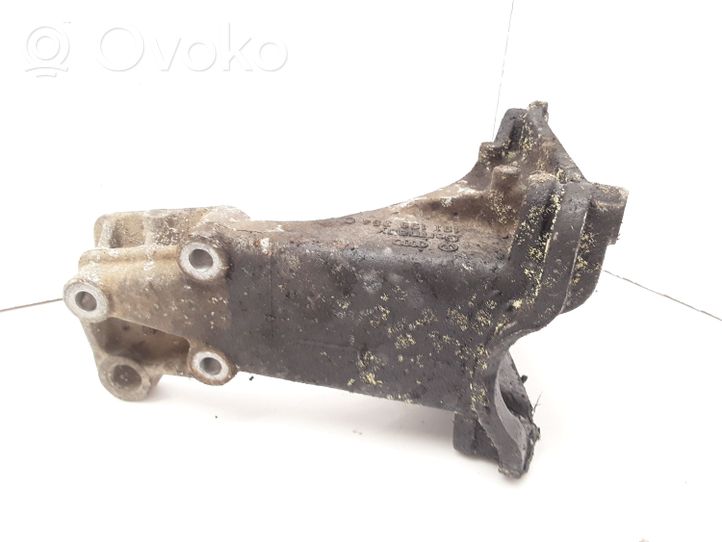 Volkswagen Golf II Engine mounting bracket 191199354C