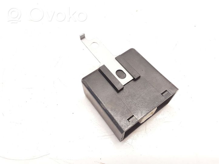 Chevrolet Captiva Wing mirror control module 96673478