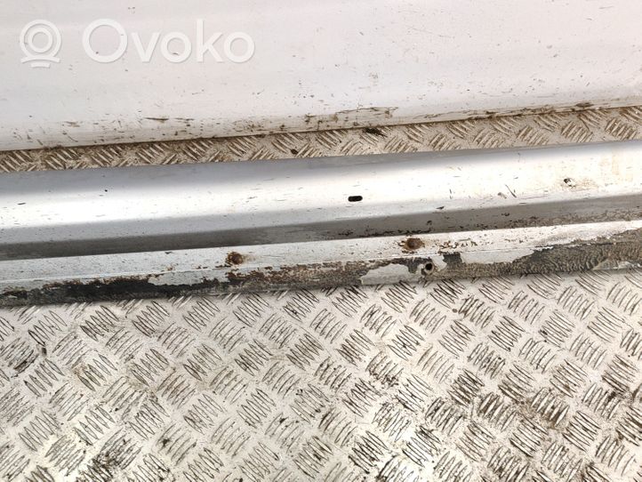 Mitsubishi Lancer Sill MR380003