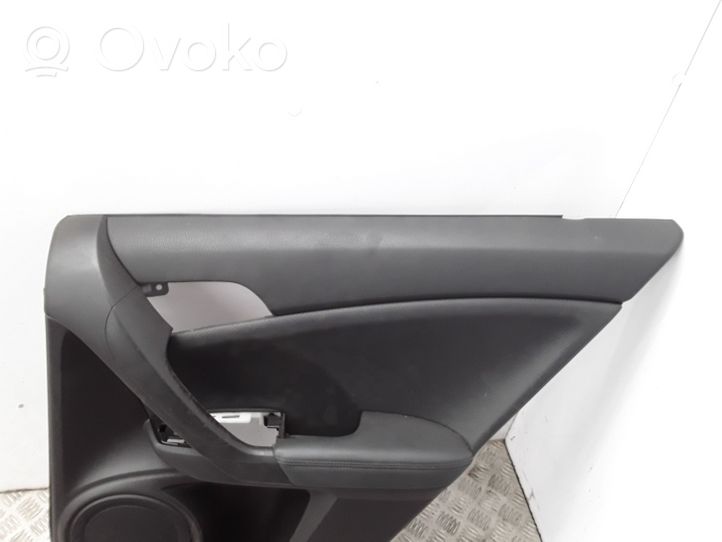 Honda Accord Moldura del tarjetero de la puerta trasera 83700TL0G0156