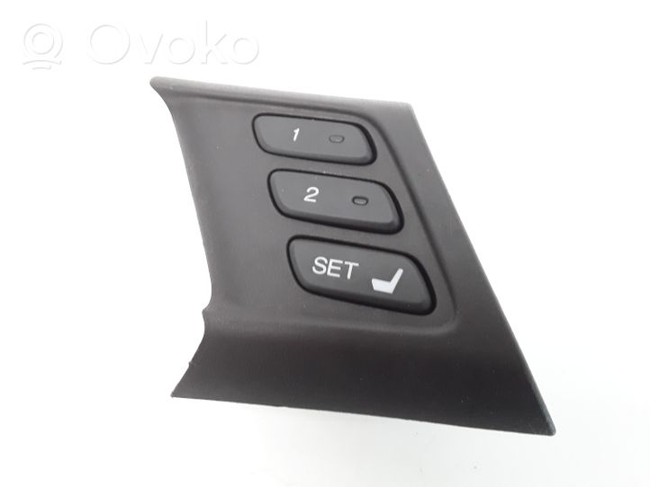 Honda Accord Interruptor de memoria del asiento M38025