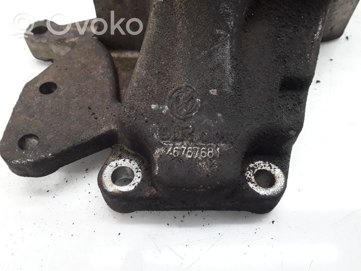 Alfa Romeo 166 Fuel pump bracket 46767681