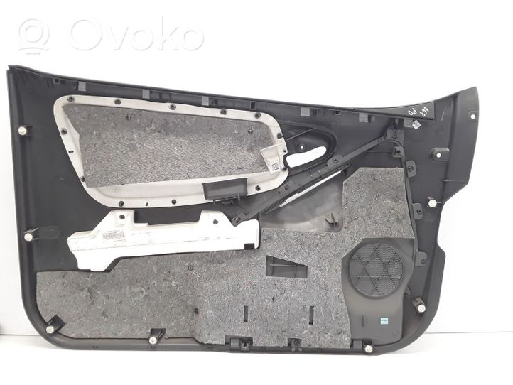 Toyota Yaris Garniture de panneau carte de porte avant 676100D301B1