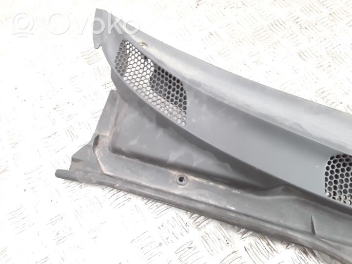 Toyota Yaris Garniture d'essuie-glace 557810D010