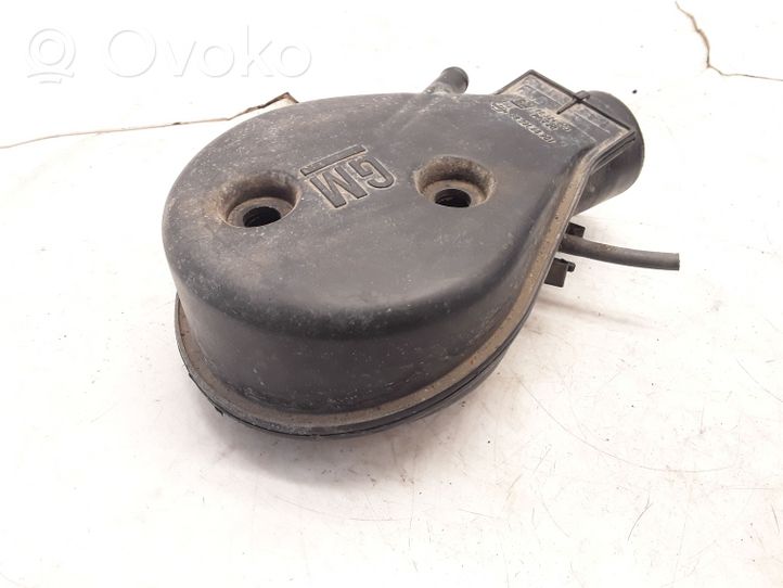 Opel Corsa B Oro paėmimo kanalo detalė (-ės) 90324005