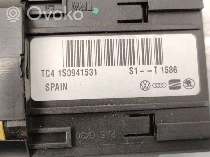 Volkswagen Up Interrupteur d’éclairage 1S0941531