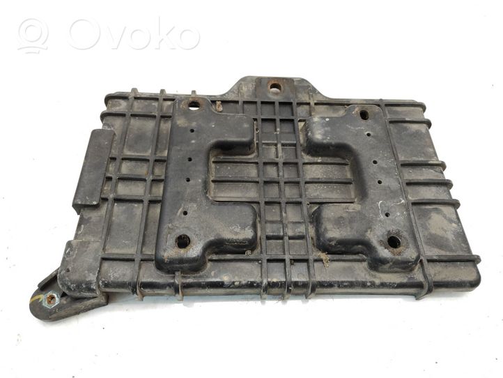 Hyundai Santa Fe Battery tray 371502B100