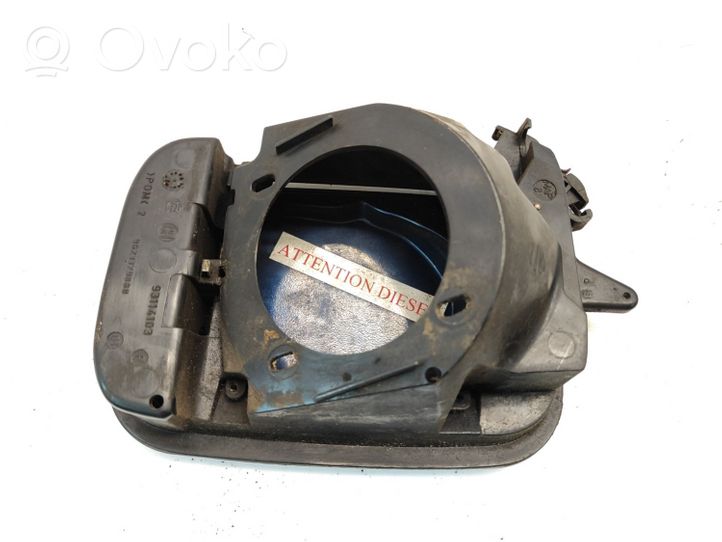 Peugeot 406 Bouchon, volet de trappe de réservoir à carburant 9623379880