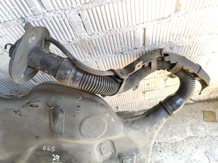 Alfa Romeo 156 Serbatoio del carburante 60667991