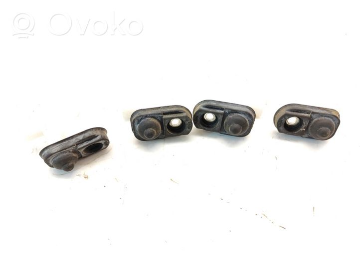 Suzuki SX4 Priekšpusē durvju atvēršanas / aizvēršanas sensors (pīkstulis) 