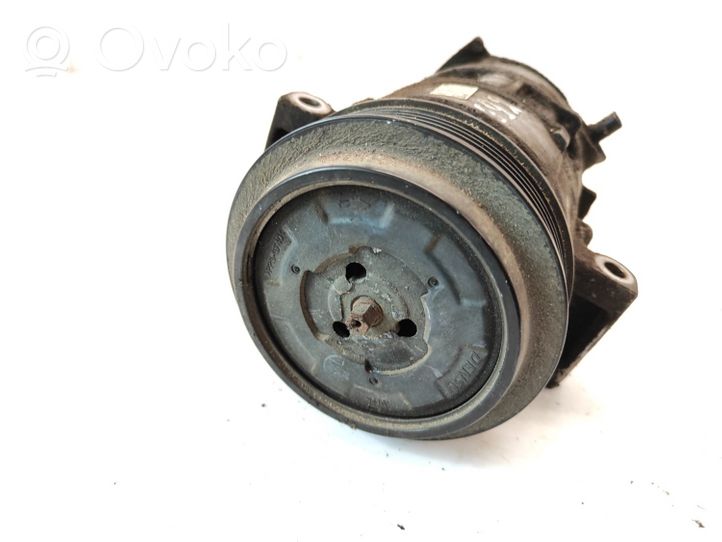 Suzuki SX4 Ilmastointilaitteen kompressorin pumppu (A/C) 55701201