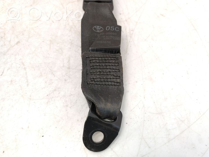 Toyota Avensis T270 Ceinture de sécurité arrière centrale (siège) 6093113000A