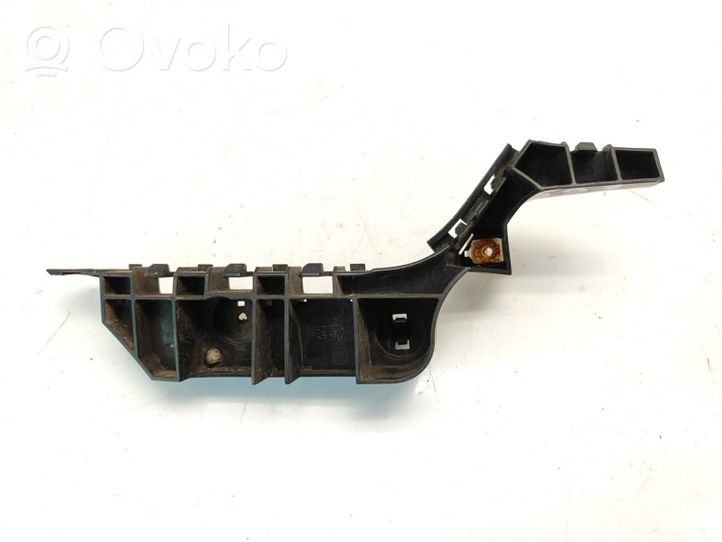 Honda Accord Fender mounting bracket 