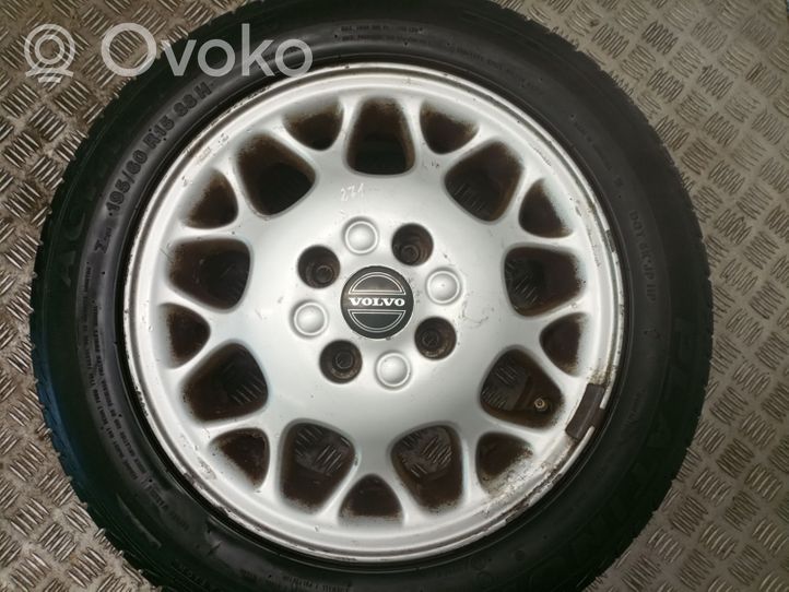 Volvo S40, V40 R15-alumiinivanne 66JX15X44