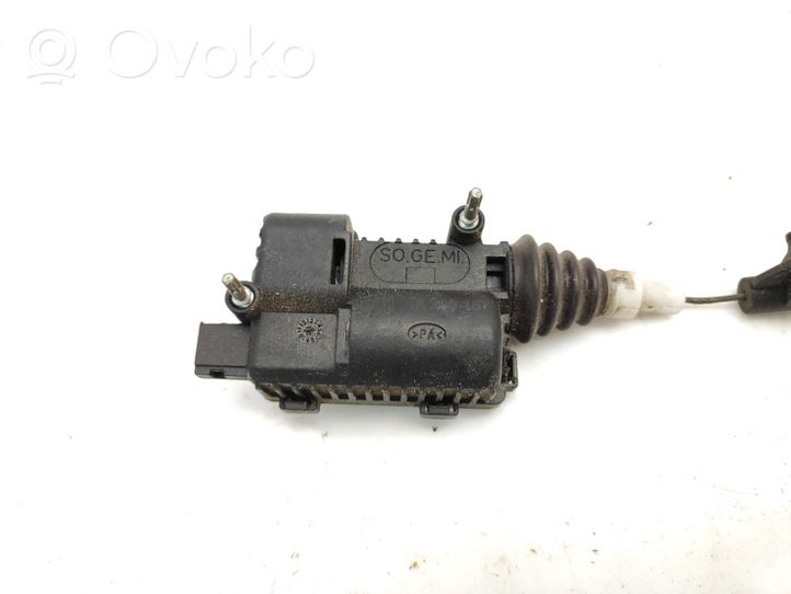 Opel Corsa D Degalų bako dangtelio spynos varikliukas 315242409