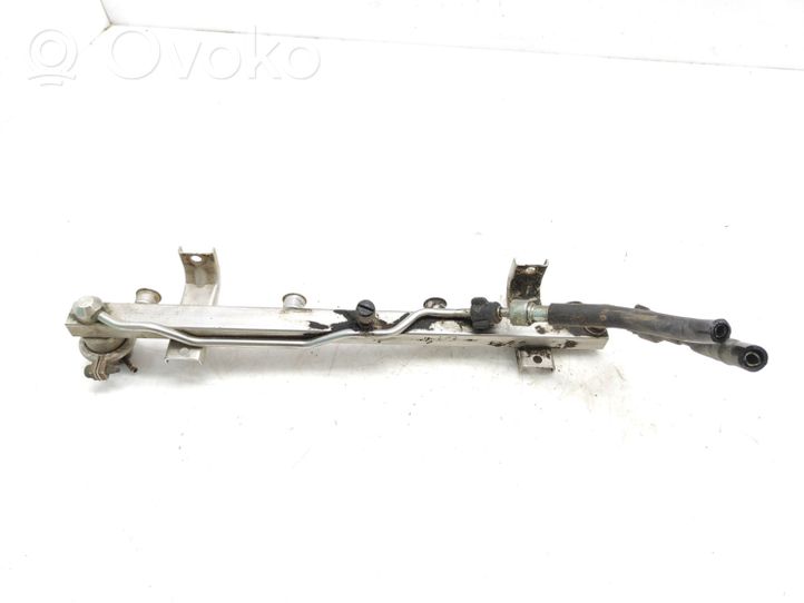 Saab 9-5 Listwa wtryskowa 0280160515