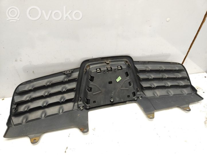 Nissan Qashqai Maskownica / Grill / Atrapa górna chłodnicy 62310JD00B