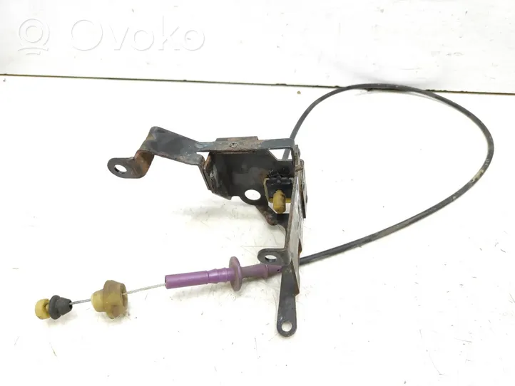 Ford Mondeo Mk III Throttle cable 