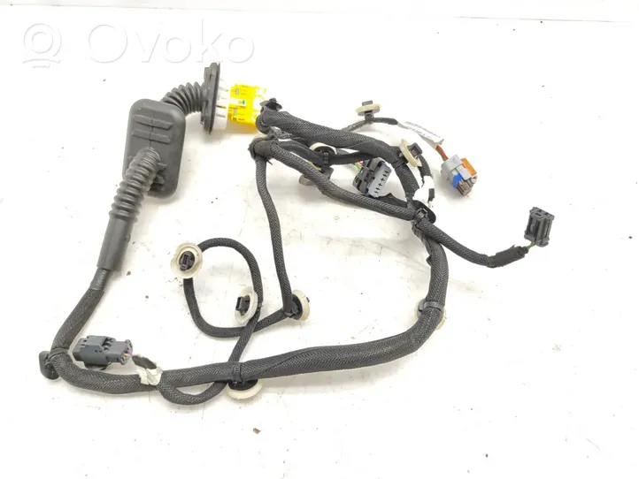 Opel Corsa F Takaoven johtosarja 9835934080