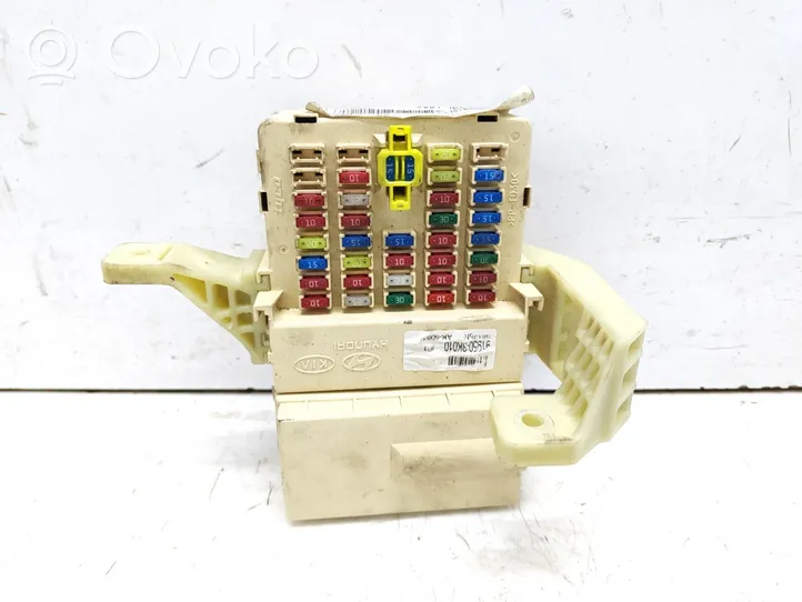 Hyundai Sonata Fuse module 919503K010