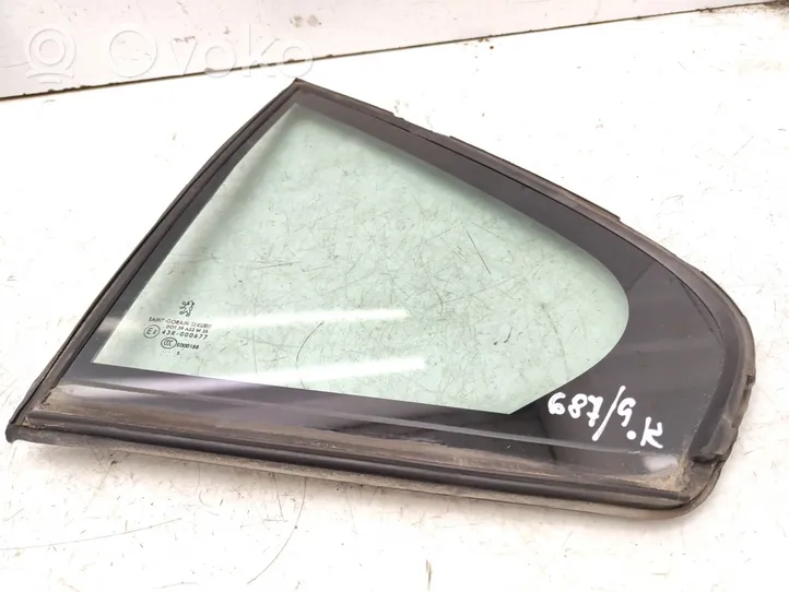 Peugeot 607 Fenêtre latérale vitre arrière 43R000677